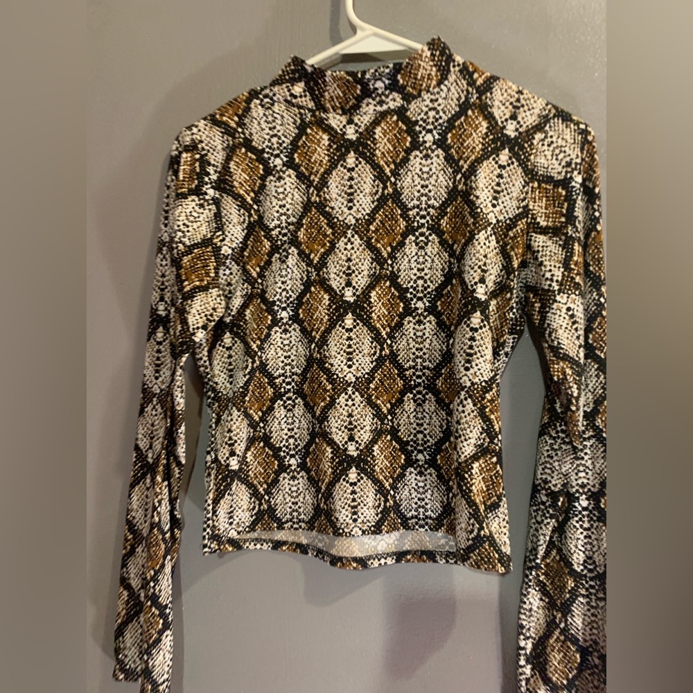 Olivia Rae snake skin turtle neck long sleeve shirt